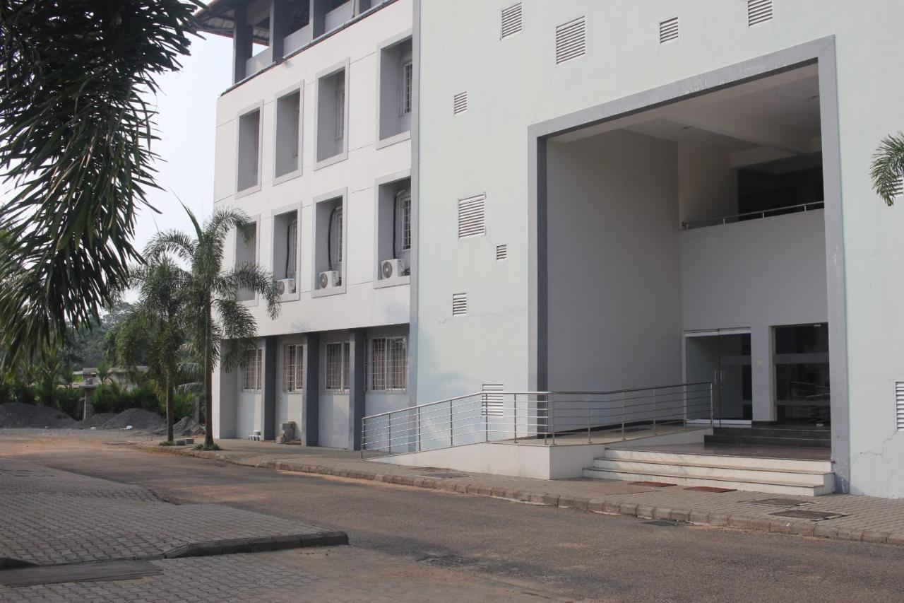 Angamaly Convention Centre Hotel Kochi Ngoại thất bức ảnh