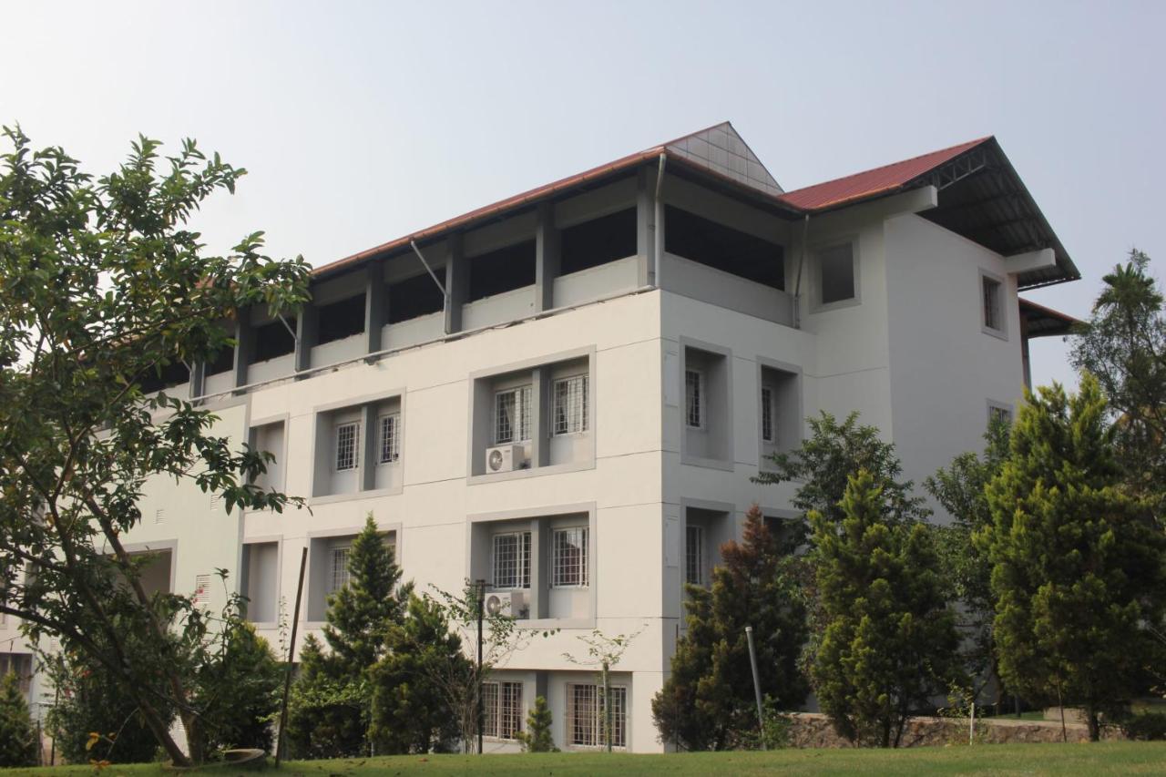 Angamaly Convention Centre Hotel Kochi Ngoại thất bức ảnh