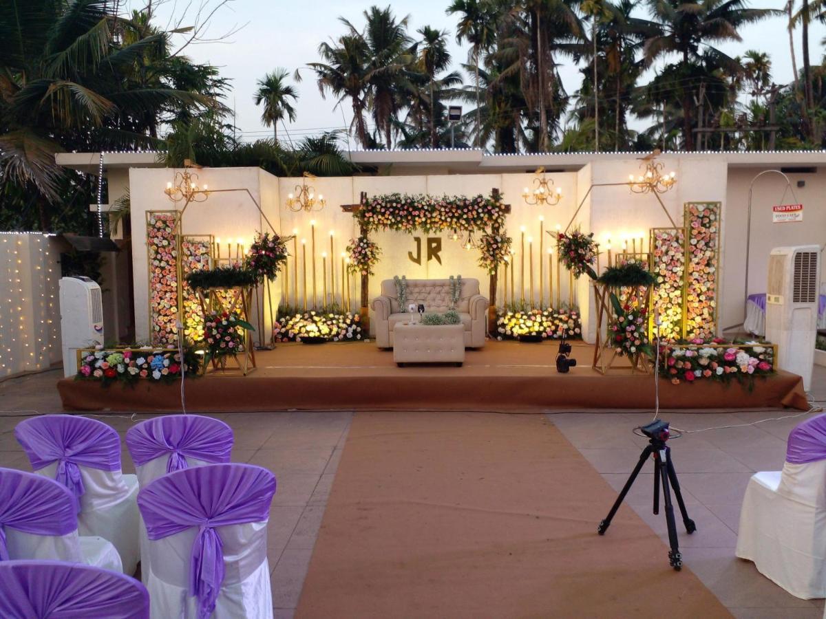 Angamaly Convention Centre Hotel Kochi Ngoại thất bức ảnh
